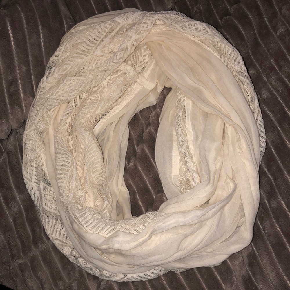 Infinity scarf